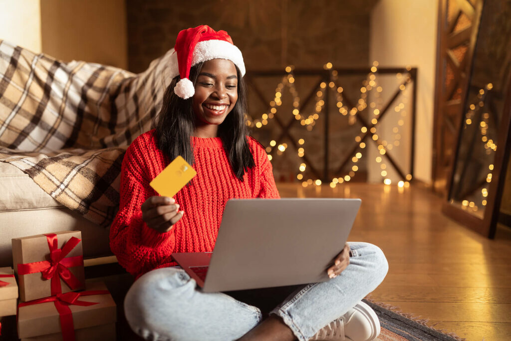 How to use a credit card holiday shopping